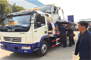 金溪汽车道路救援拖车价格